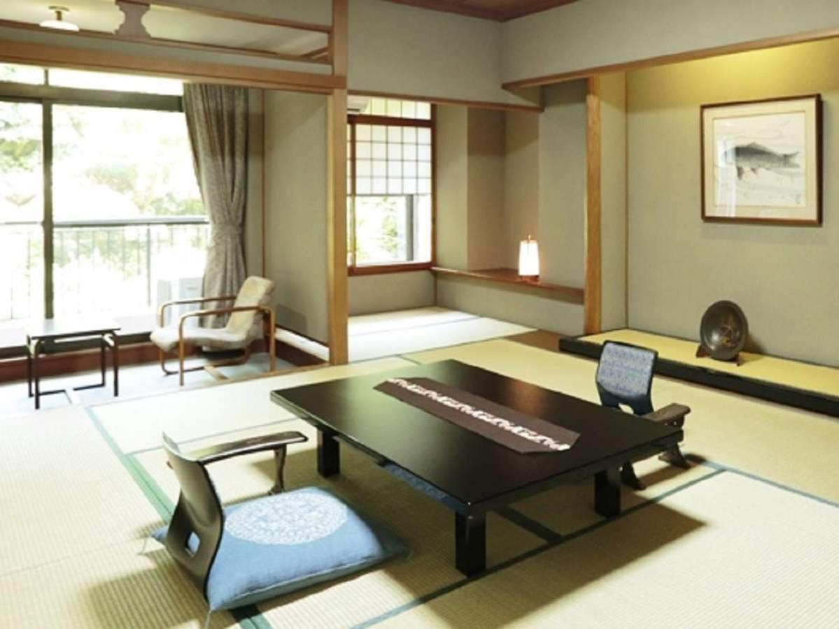 Chorakuen Hotel Matsue Bagian luar foto